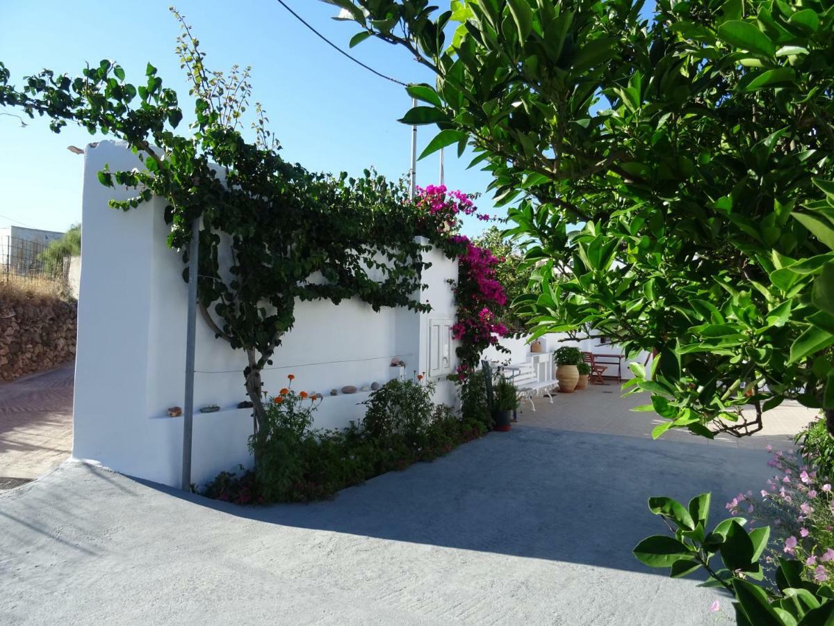 Matilda Milos - Cycladic Living Apartment Triovasalos Exterior photo